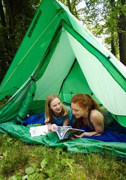 greenoutsidetent.jpg